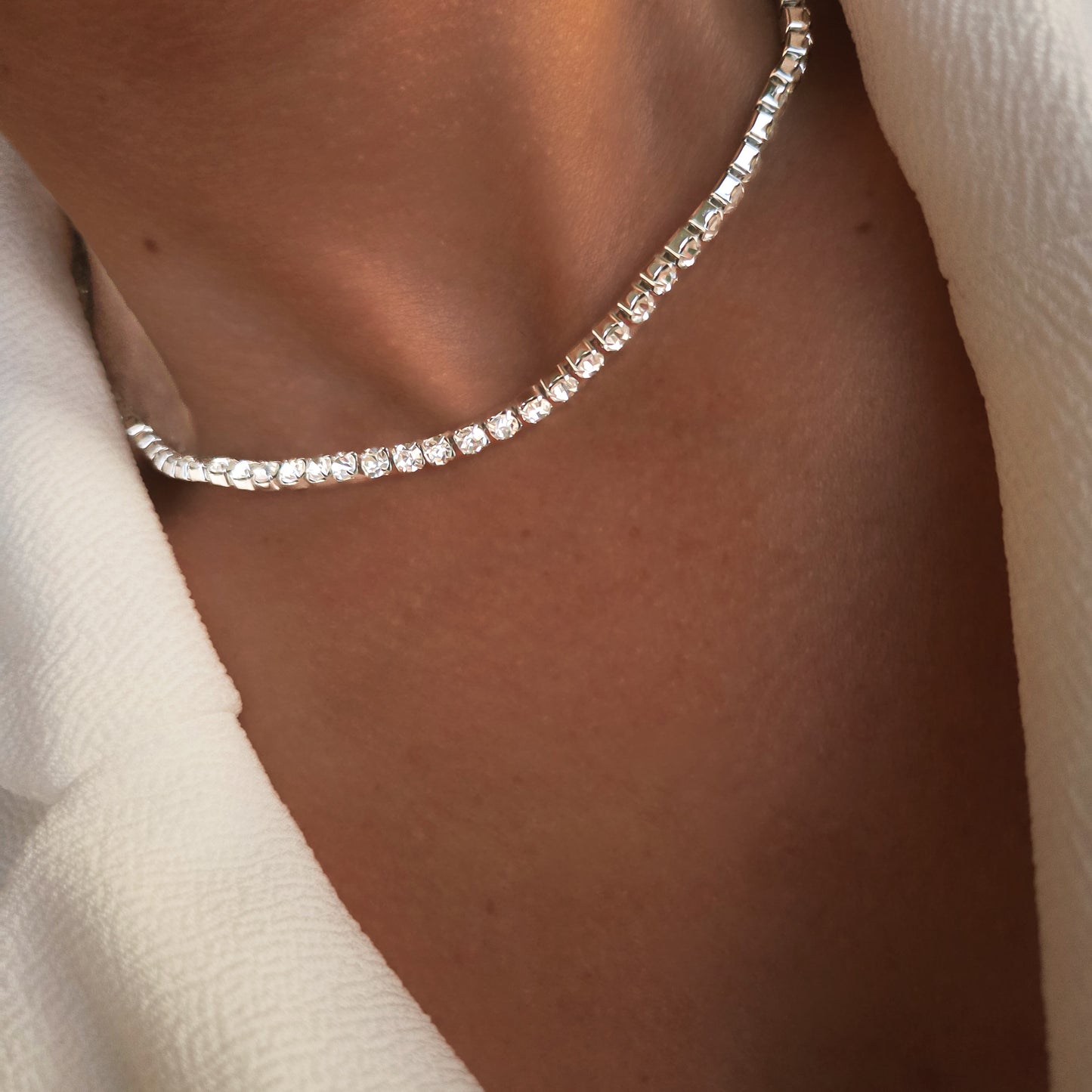 Collier ras de cou cristaux en acier inoxydable