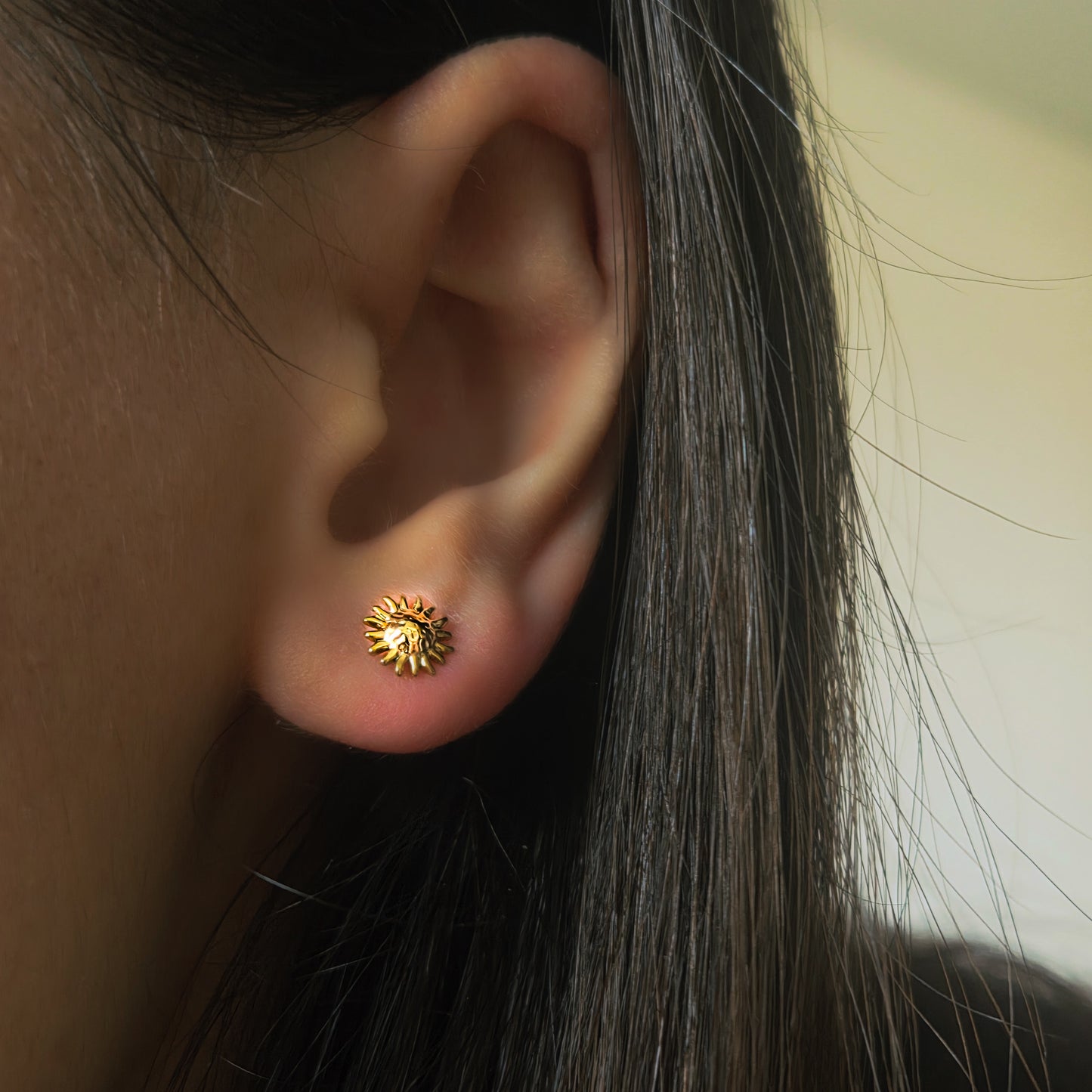 Boucles d’Oreilles Soleil Dorées Acier Inoxydable Femme