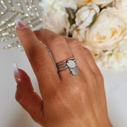 Bague Alina portée pour un look élégant et raffiné