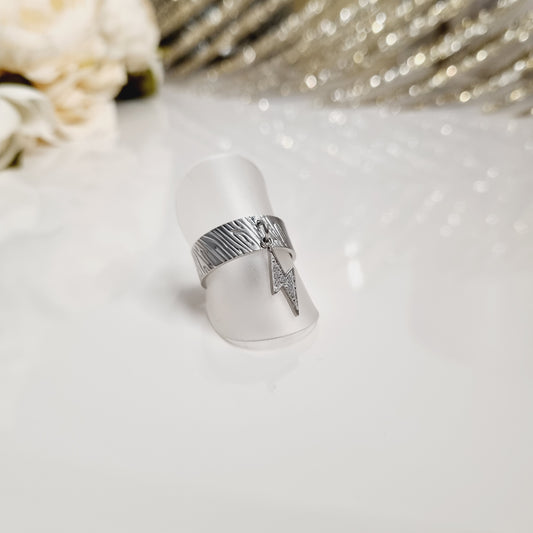 Bague jonc argentée en acier inoxydable avec breloque éclair et strass, taille ajustable, élégante et moderne