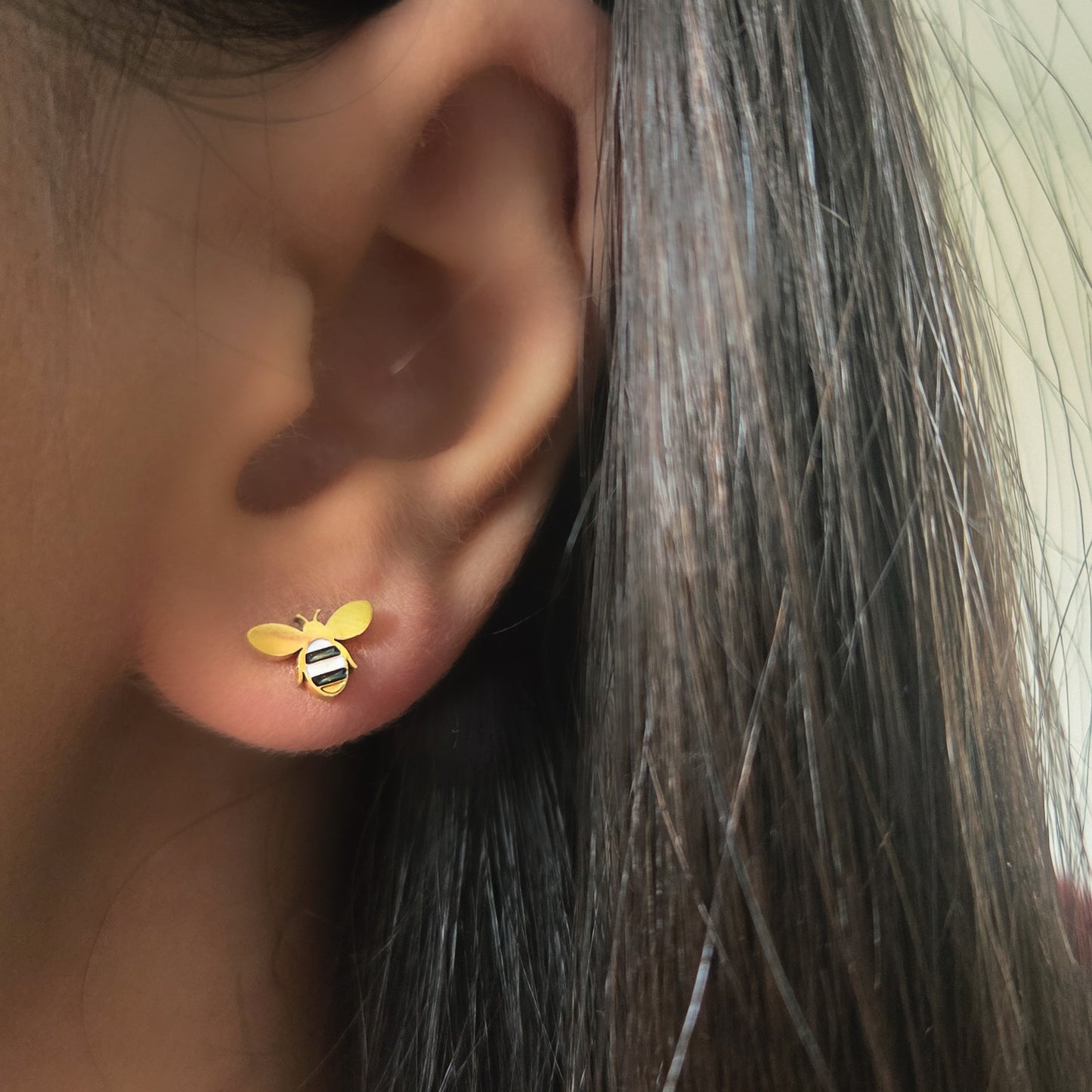 Boucles d’oreilles abeille dorée en acier inoxydable