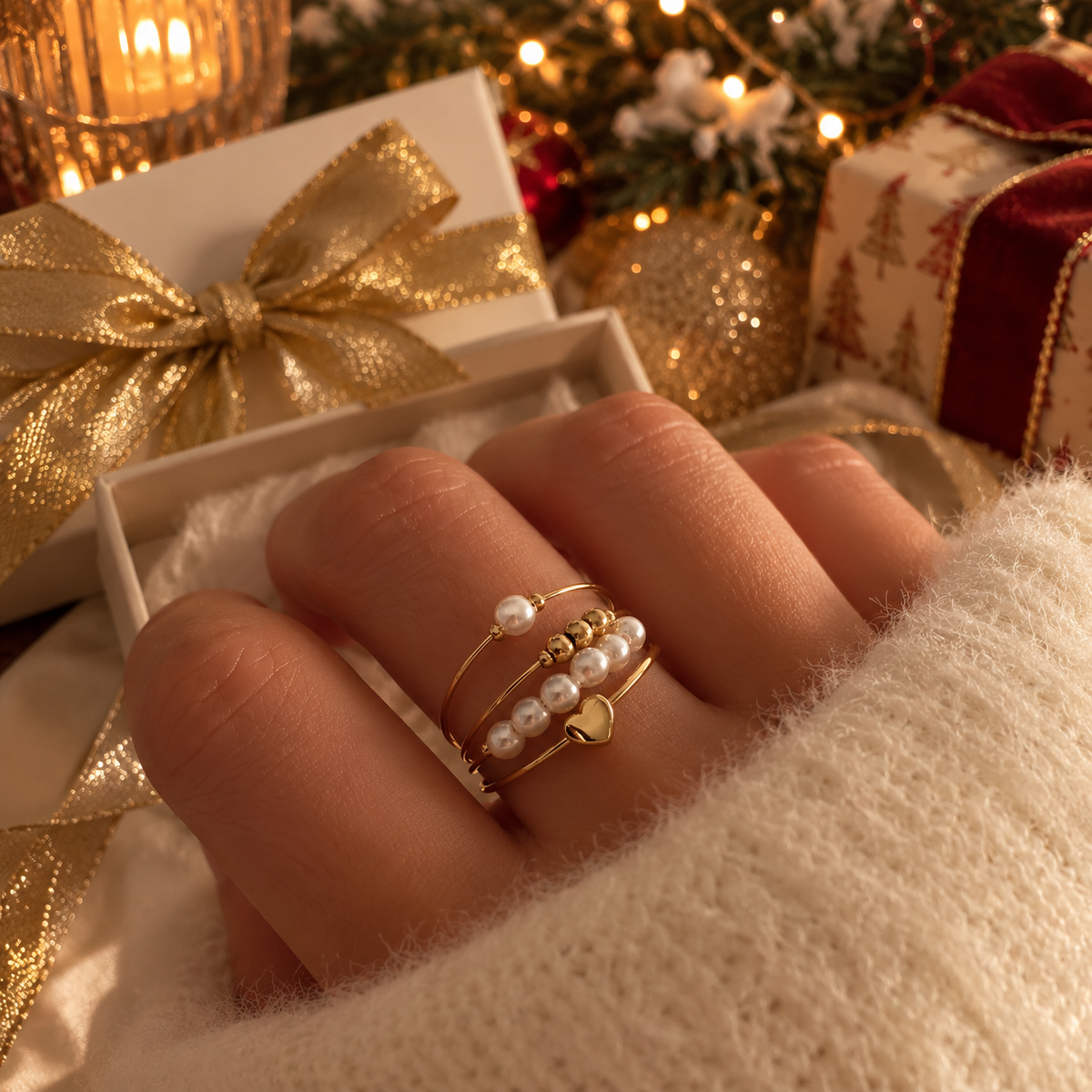 Bague multirang dorée à perles et pampilles autre vue