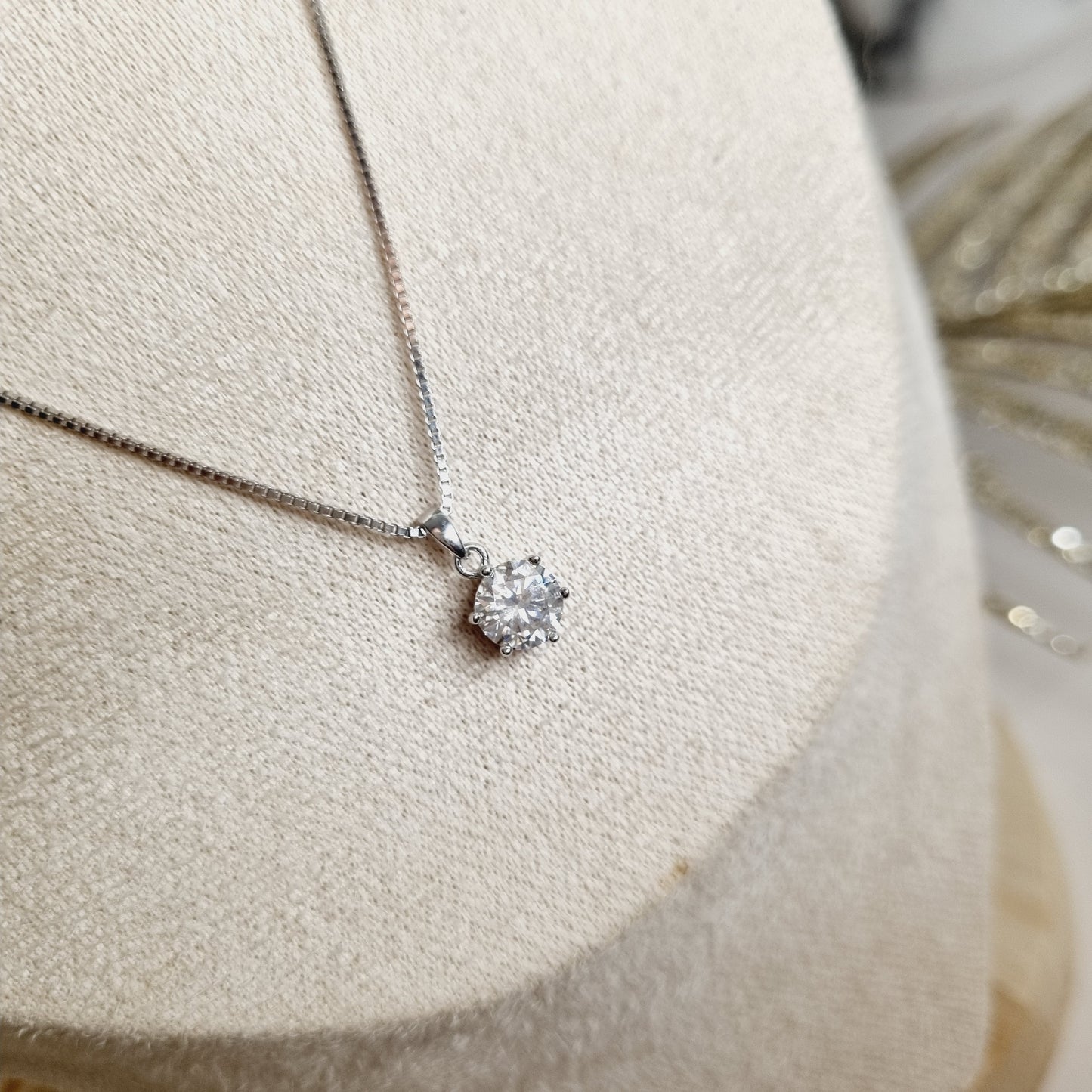 Pendentif en moissanite 1 carat, argent sterling S925, avec chaîne plaquée rhodium et palladium, certificat GRA inclus