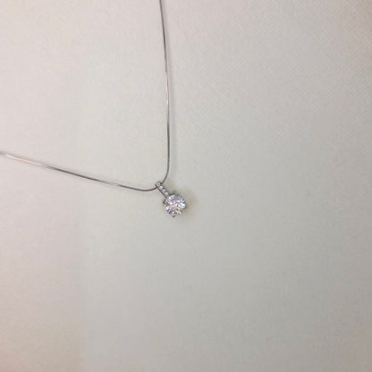 Collier argenté zircon et strass – autre vue