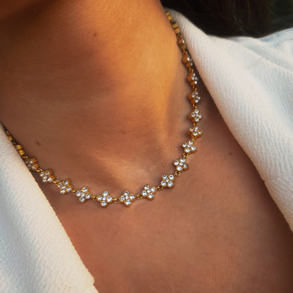 Collier floral doré – vue principale