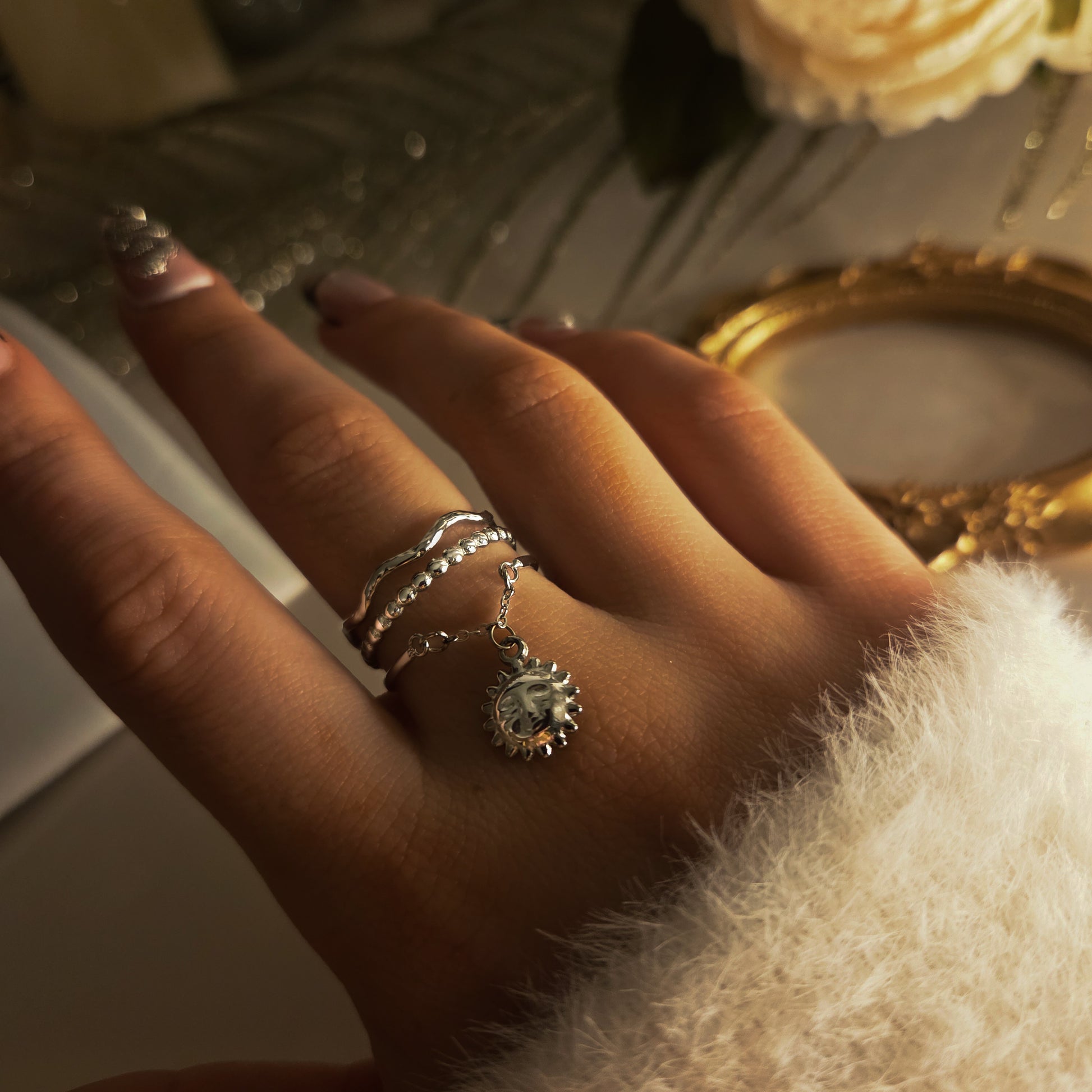 Bague soleil chaîne ajustable – autre vue