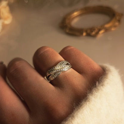 Bague croisée à strass ajustable – vue principale