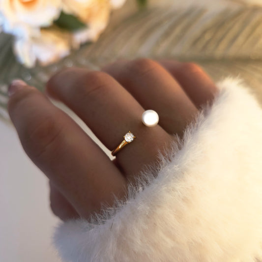Bague dorée ajustable en acier inoxydable ornée d’une perle et d’un zircon brillant – Paribell