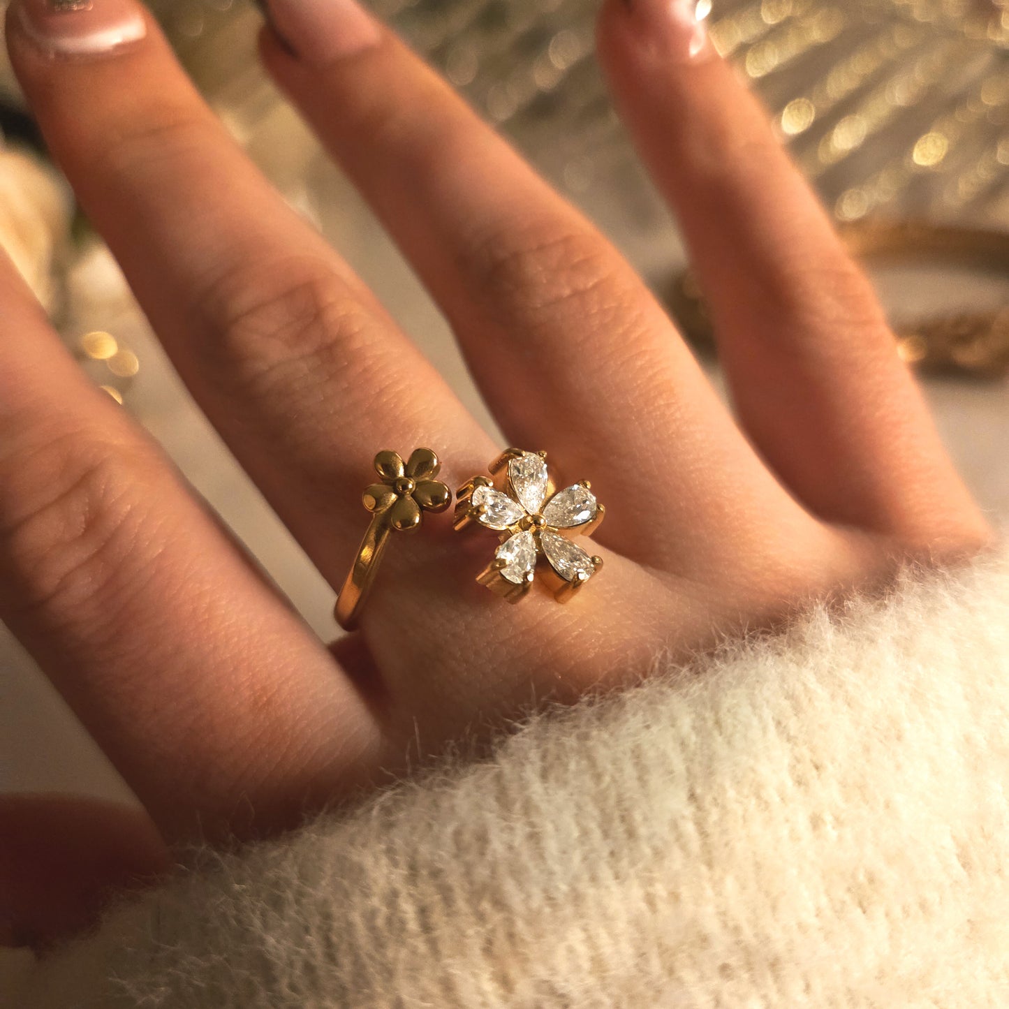 Bague Fleur Dorée – Éclat romantique
