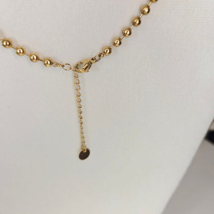 Collier Y doré en acier inoxydable – détail de la chaîne
