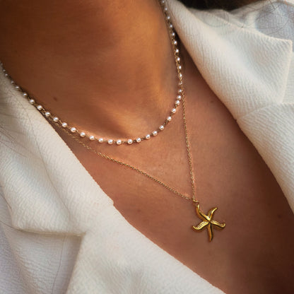 Collier étoile de mer doré – autre vue