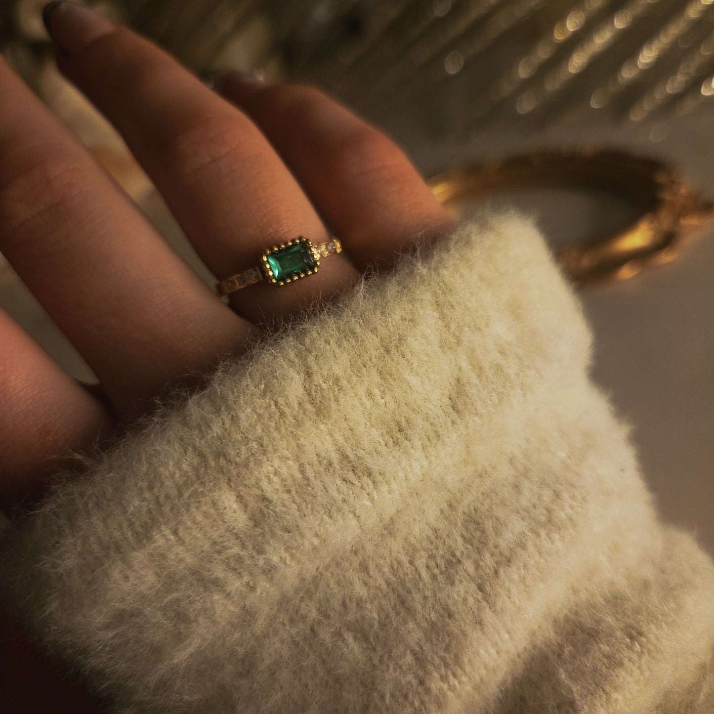 Bague Dorée Pierre Verte Émeraude