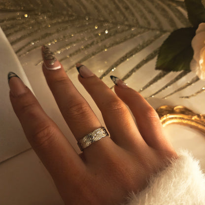 Bague argentée motif gravé bohème – autre vue