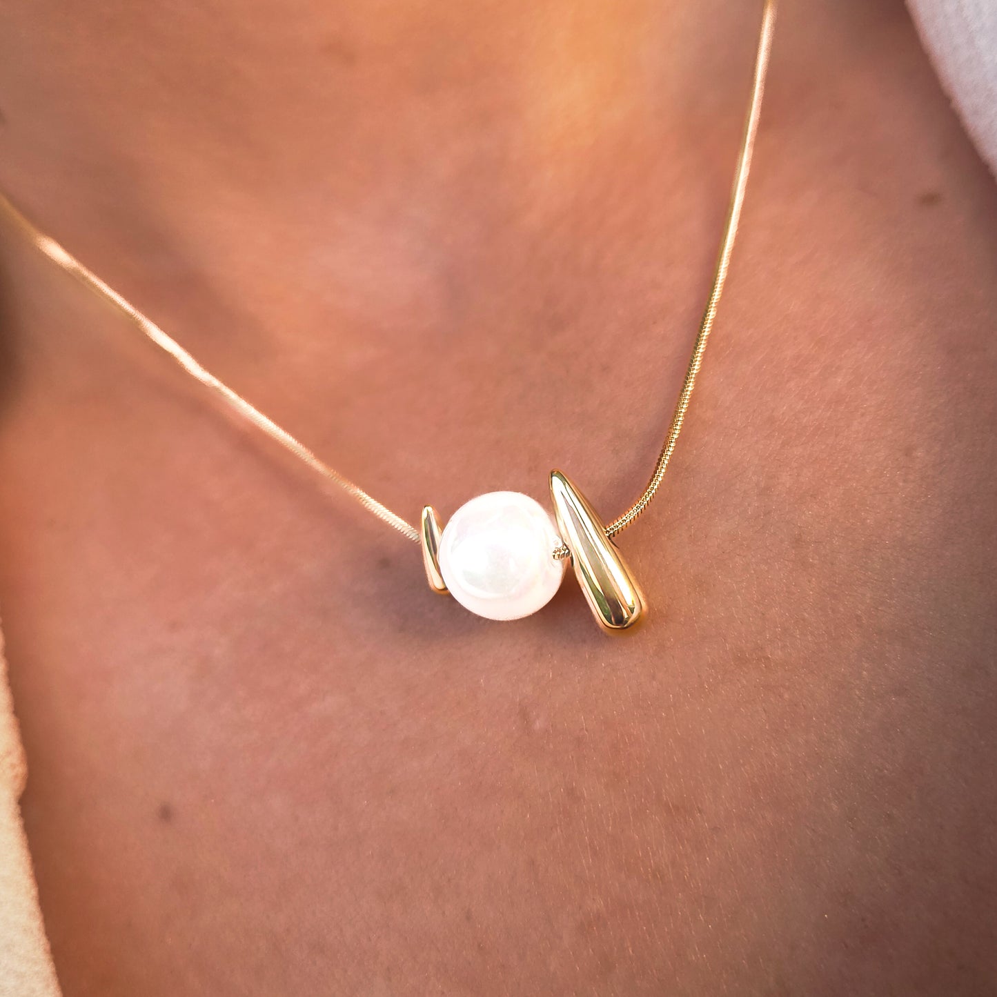 Collier Perle Doré en Acier Inoxydable Femme Élégant